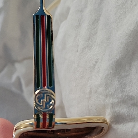 Sunglasses - Picture 3 of 6